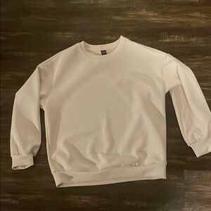 Cream Casual Crewneck Sweatshirt